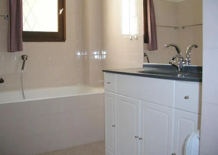 In With Swimming Pool Feriehus *